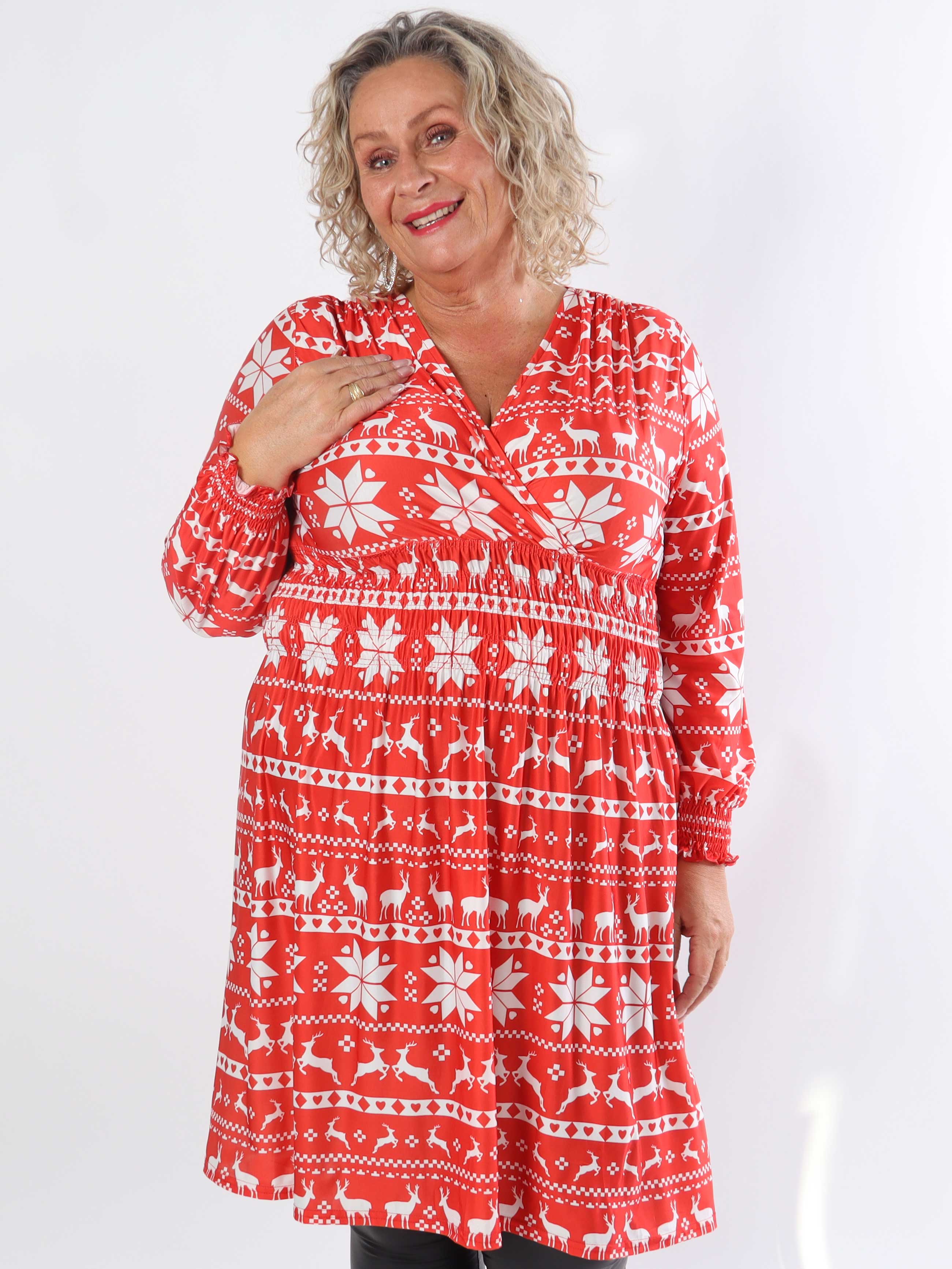 Pams Snow Short L/S - Elastisk plus size kjole med juleprint